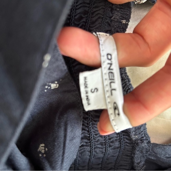 NWT O'NEILL Gabriella Open Back Flutter Sleeve Romper Navy Size Small - Picture 7 of 10